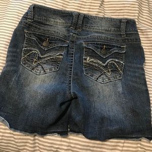 Wallflower Denim Cutoff Shorts Size 11